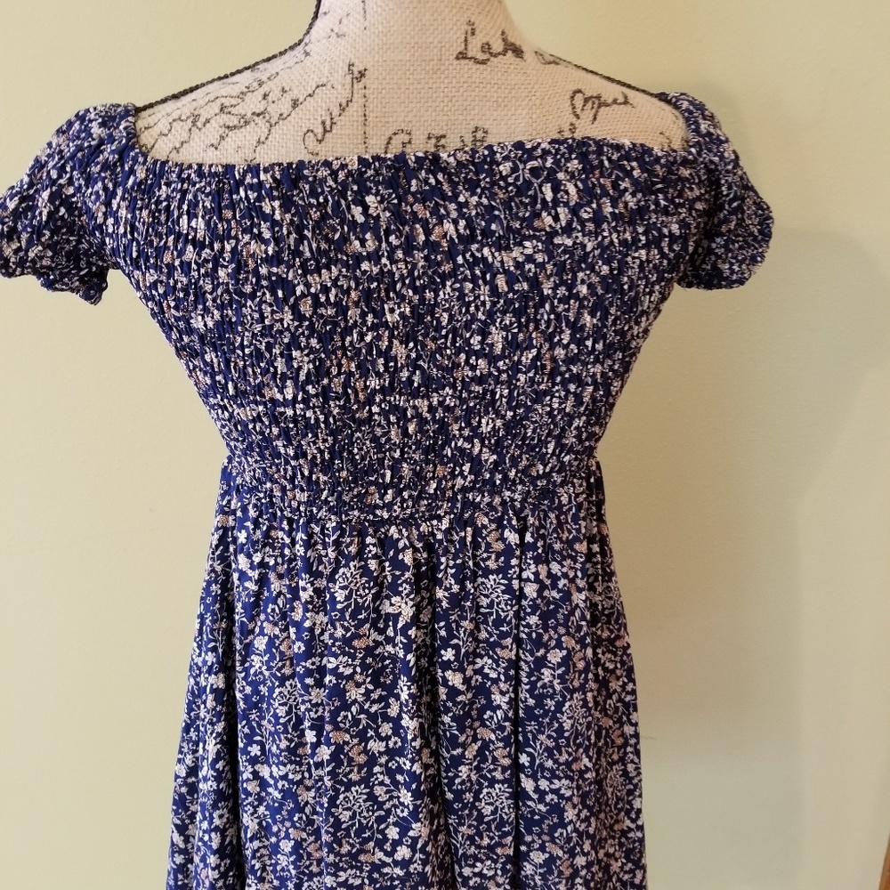 Tunic - Picture 2 of 2